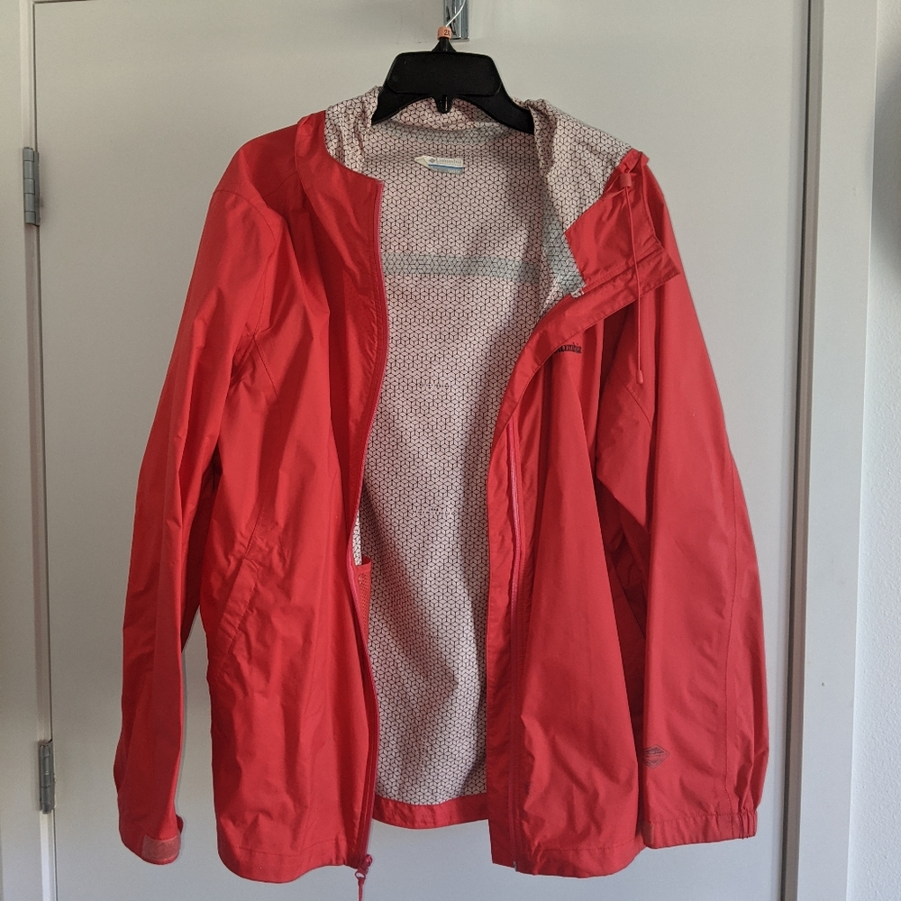🏷️BOGO🆓 Columbia rain jacket
